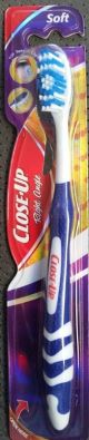 CLOSE UP TOOTHBRUSH RIGHT ANGLE - SOFT